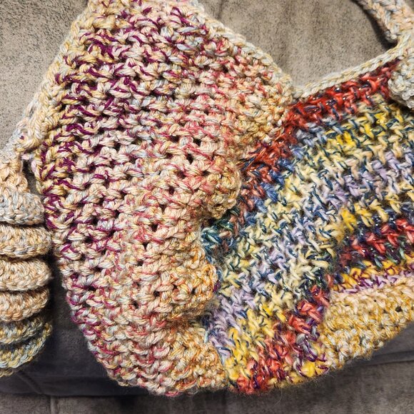 Free form handmade purse. 11x9, geometrical shape. - Picture 2 of 3